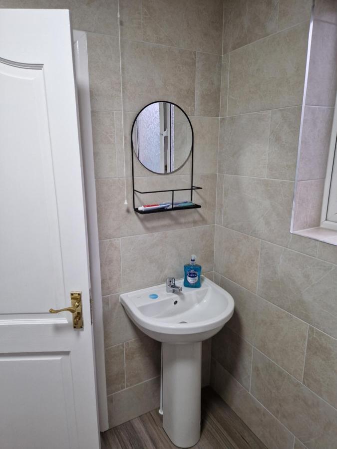 Birtley'S Diamond 3 Bed Apt, Sleeps 6 Guests Birtley (Tyne and Wear) Exterior foto